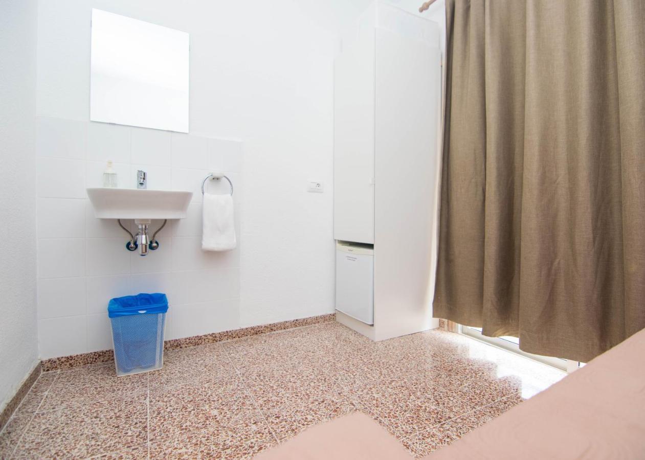Pension Alcala エクステリア 写真